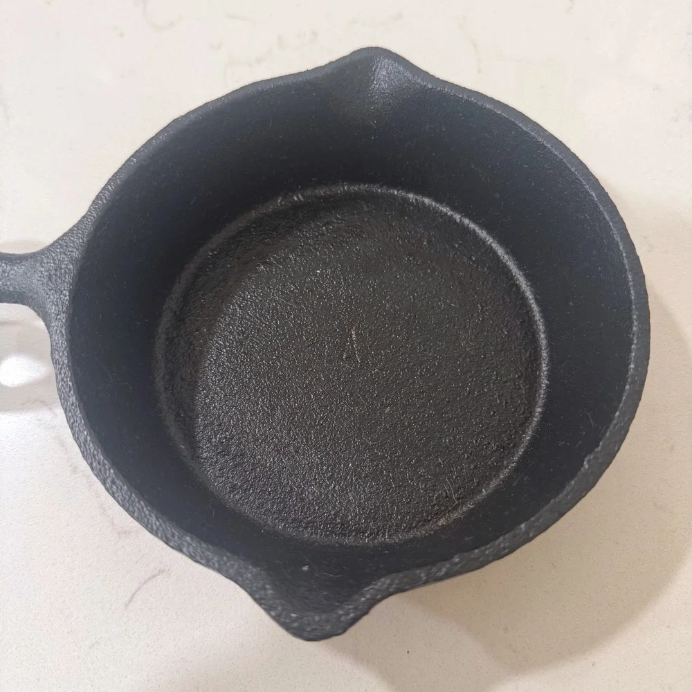 Unbranded miniature cast